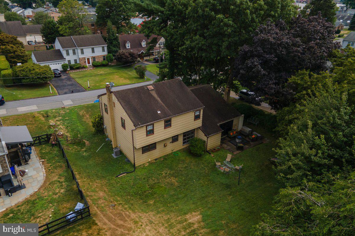 1204 Ellston Rd