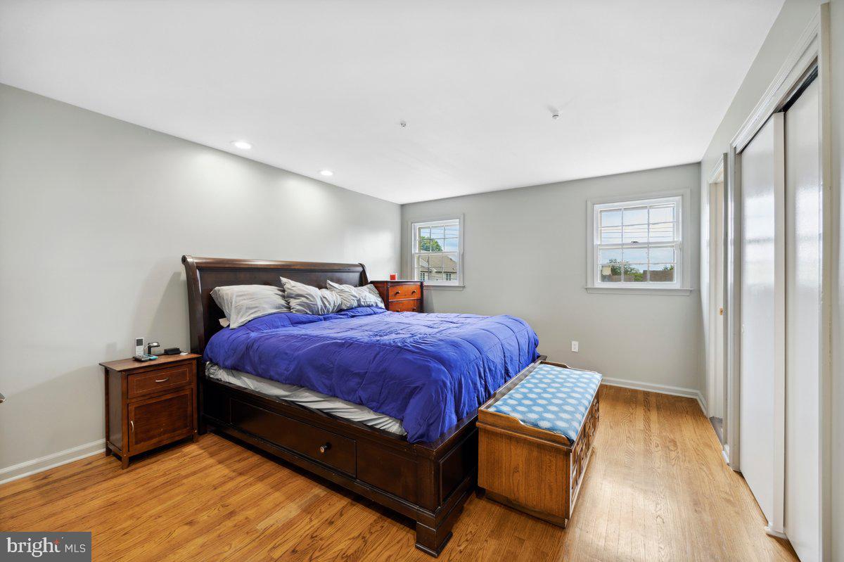 1204 Ellston Rd