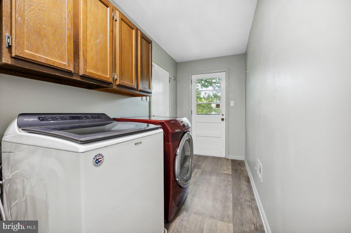 1204 Ellston Rd