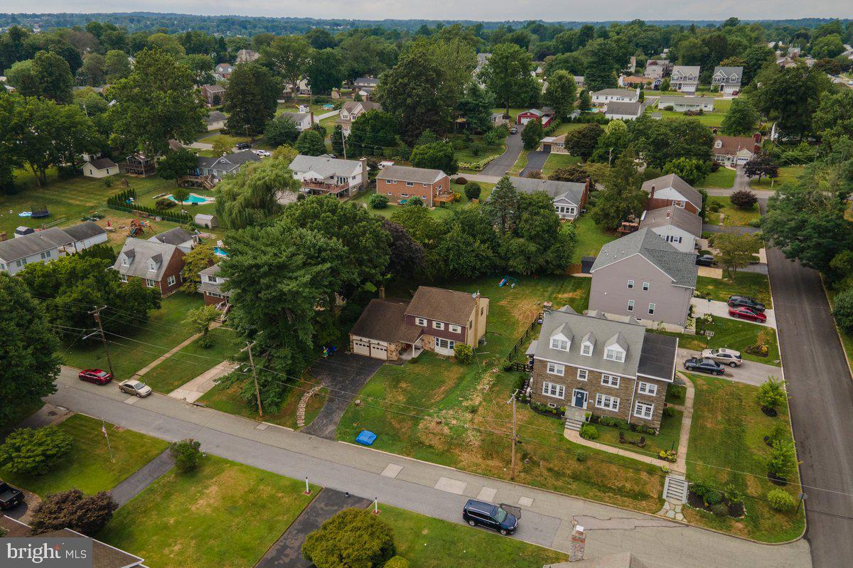 1204 Ellston Rd
