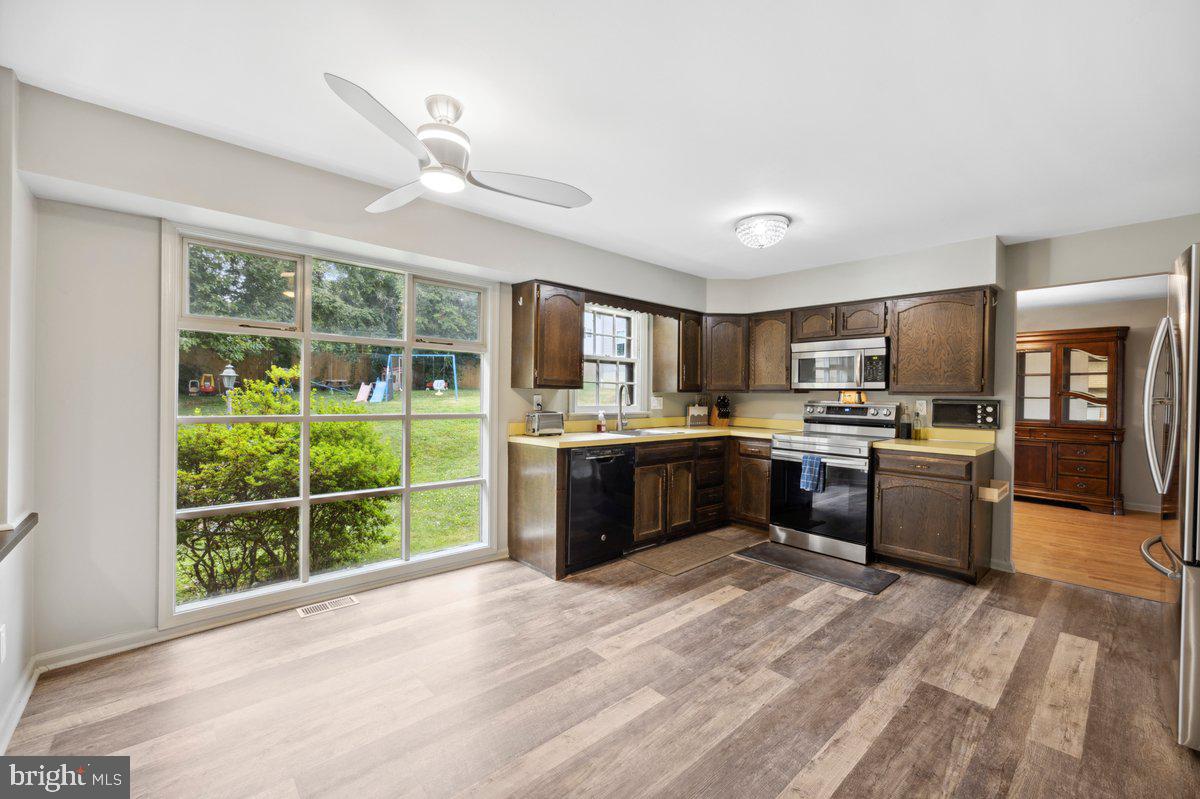 1204 Ellston Rd