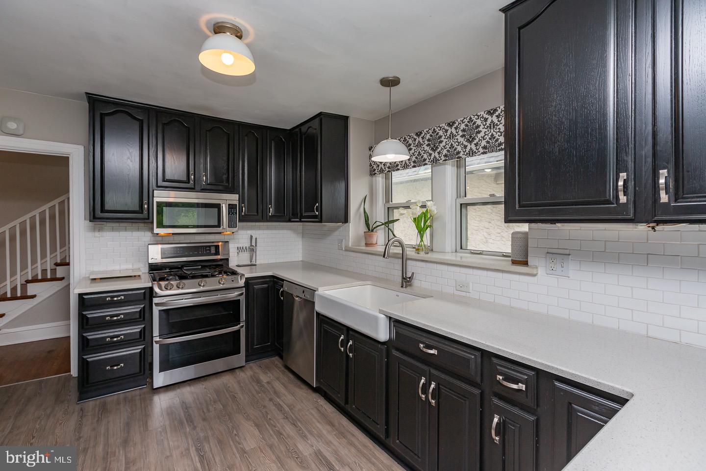 809 Darby Rd