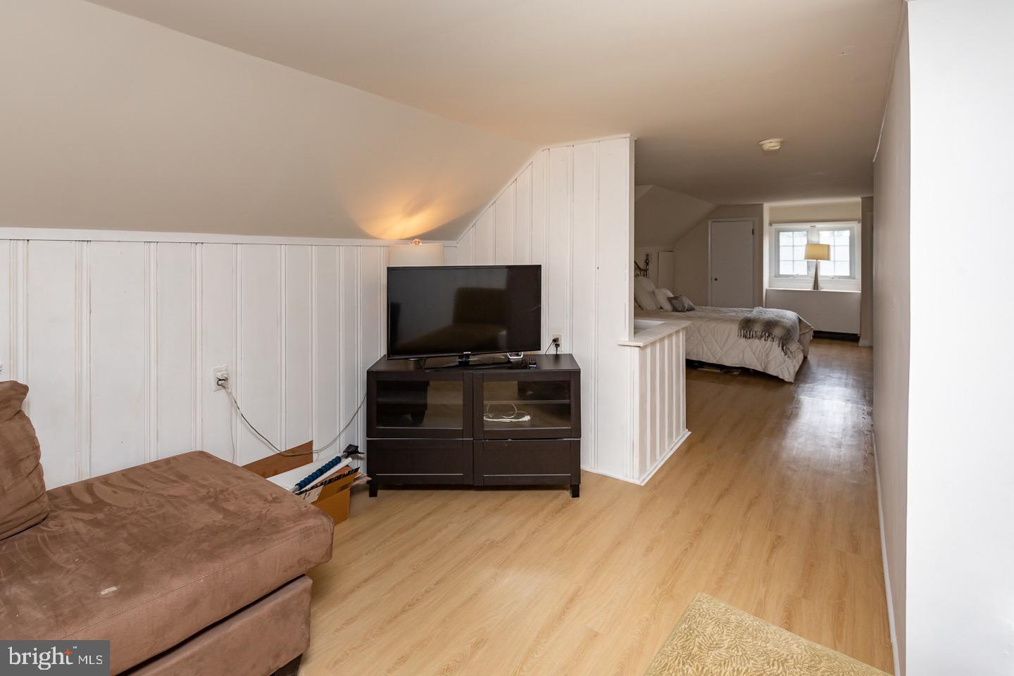 809 Darby Rd