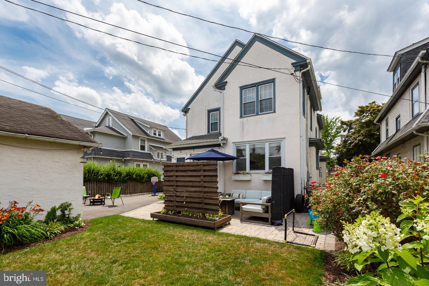809 Darby Rd