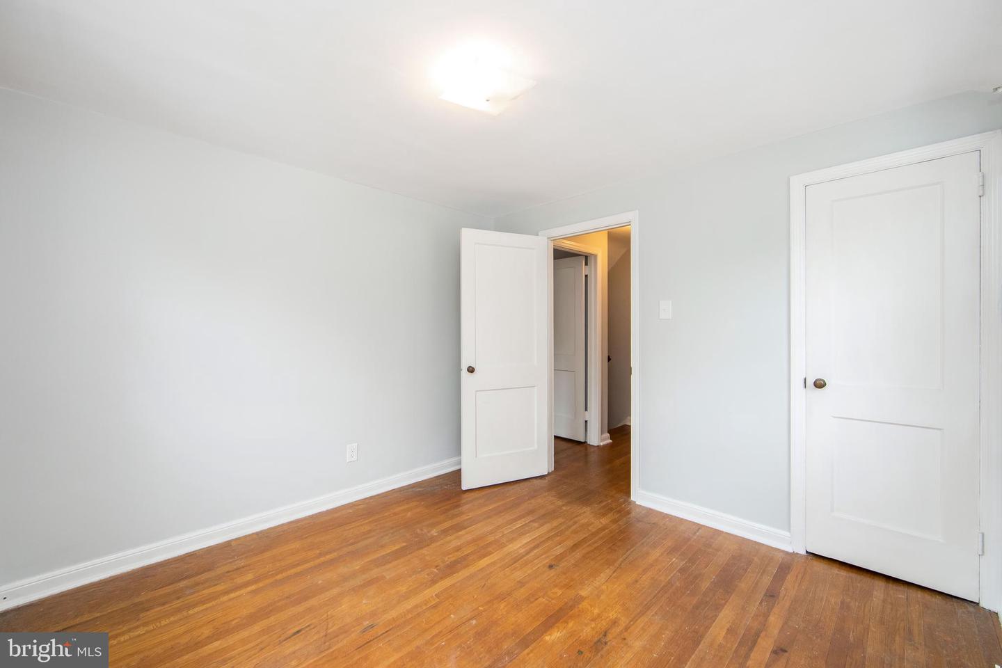 711 N Providence Rd