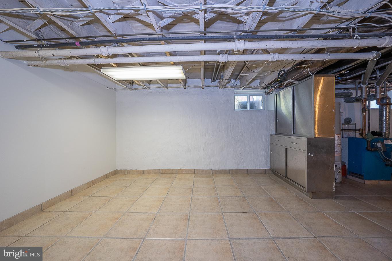 2737 Oakford Rd