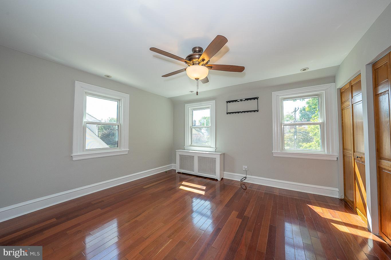 2737 Oakford Rd