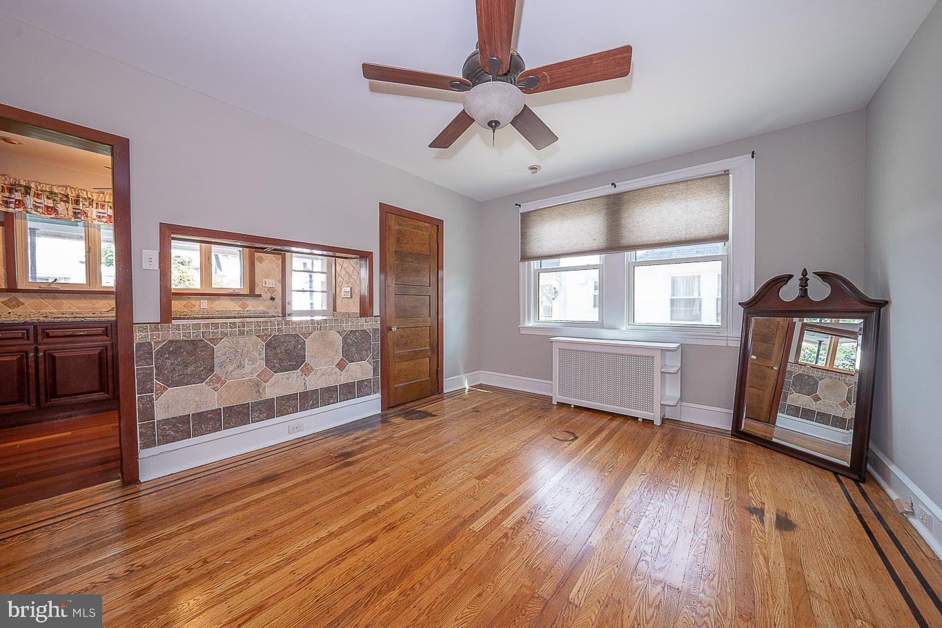 2737 Oakford Rd