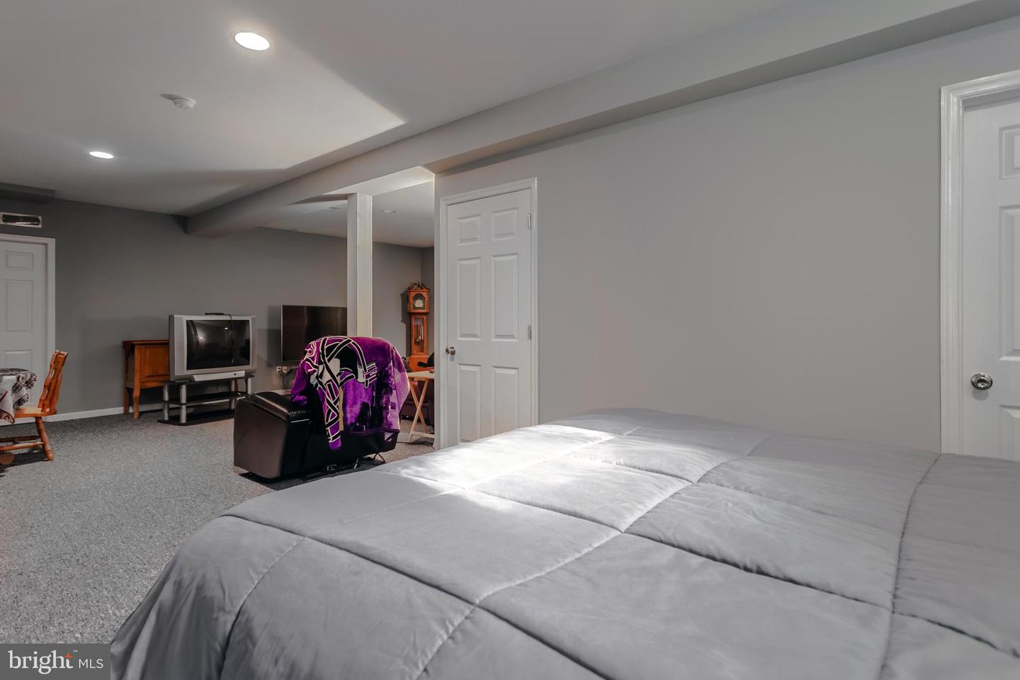 404 Upland Rd