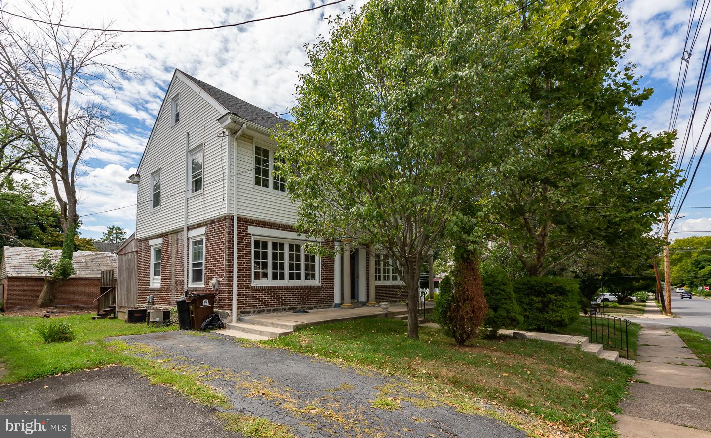 242 Owen Ave
