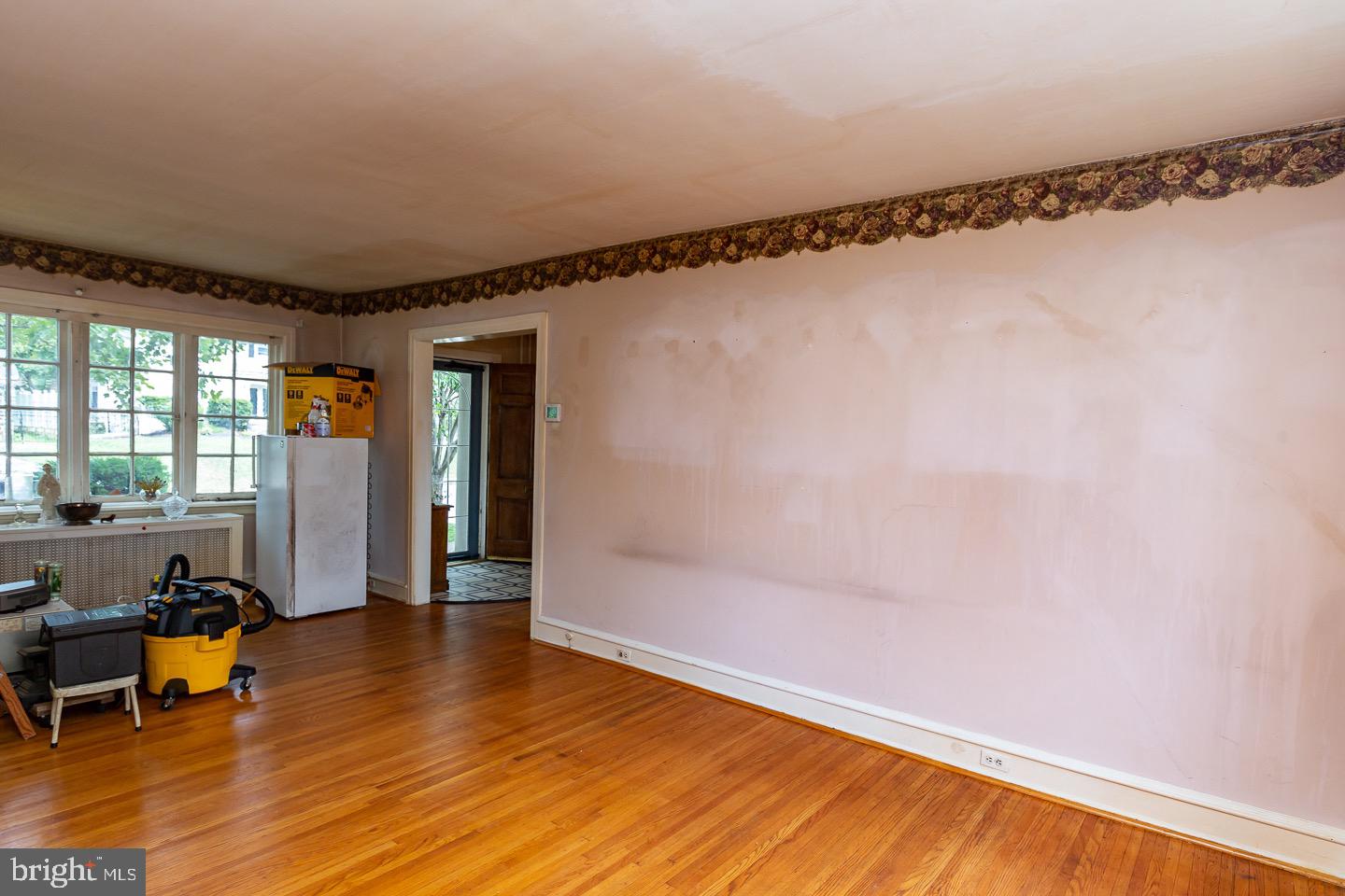 242 Owen Ave