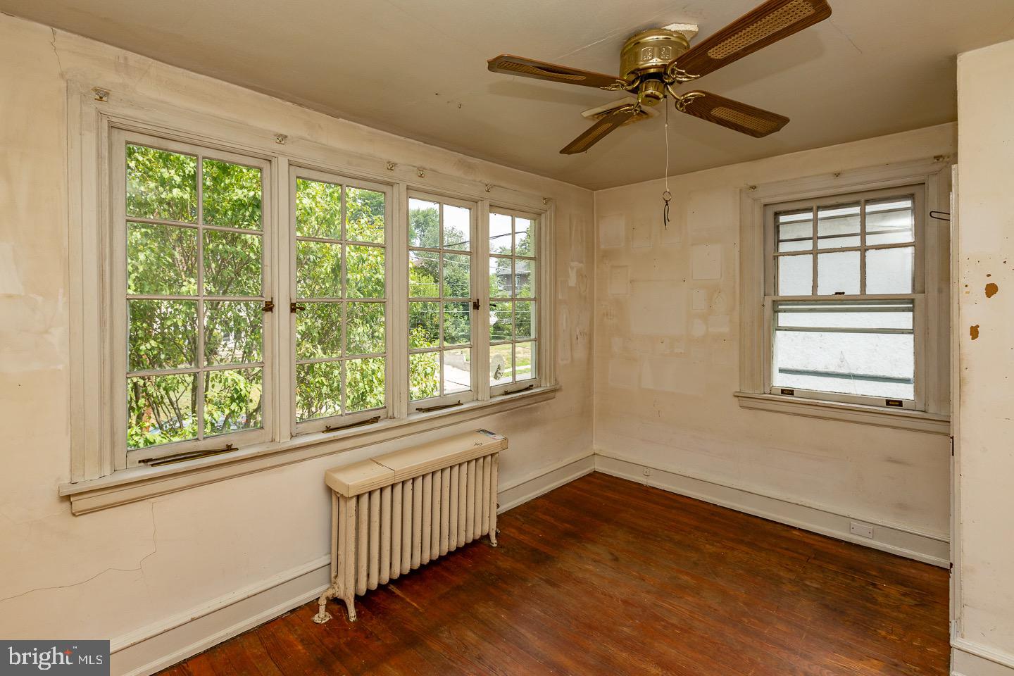 242 Owen Ave