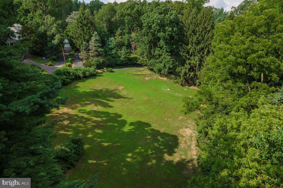 118 Hilldale Rd