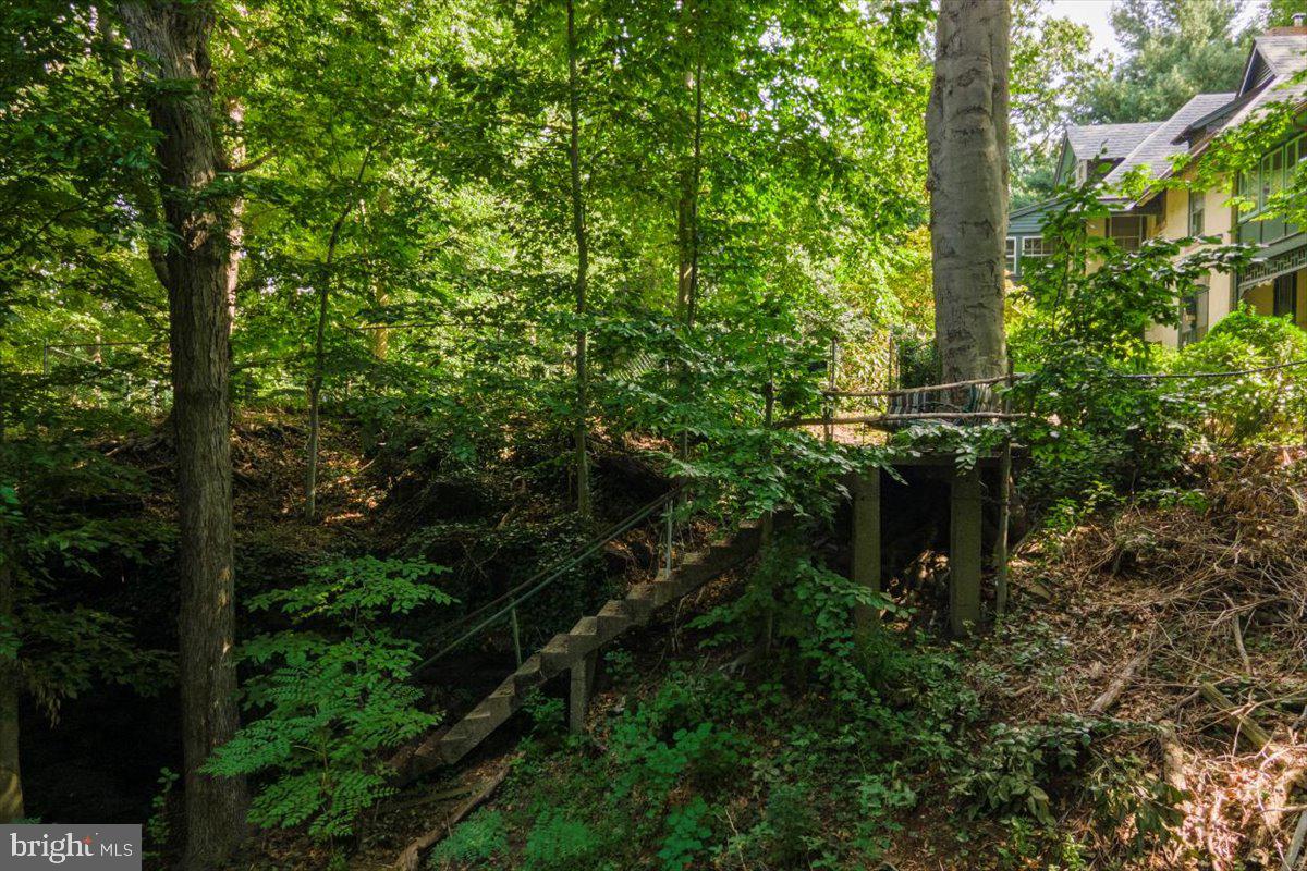 118 Hilldale Rd