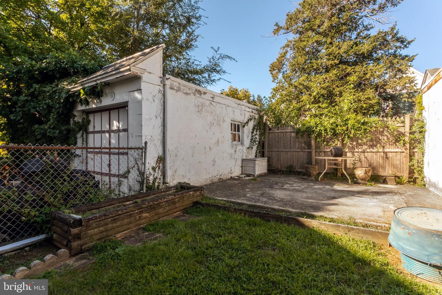 434 Larchwood Ave