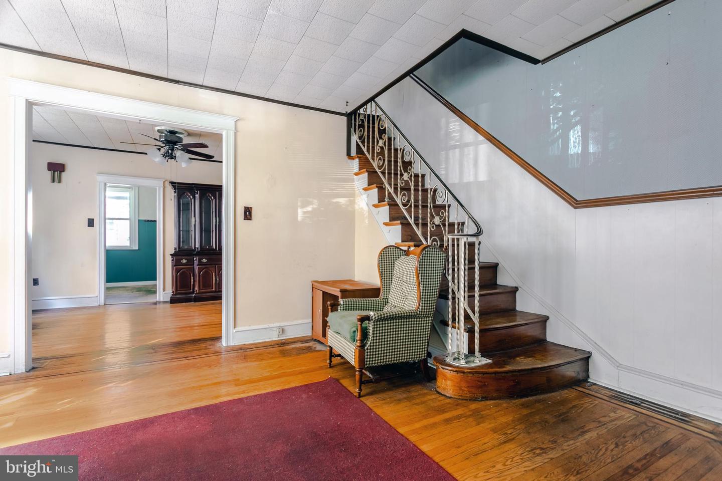 434 Larchwood Ave