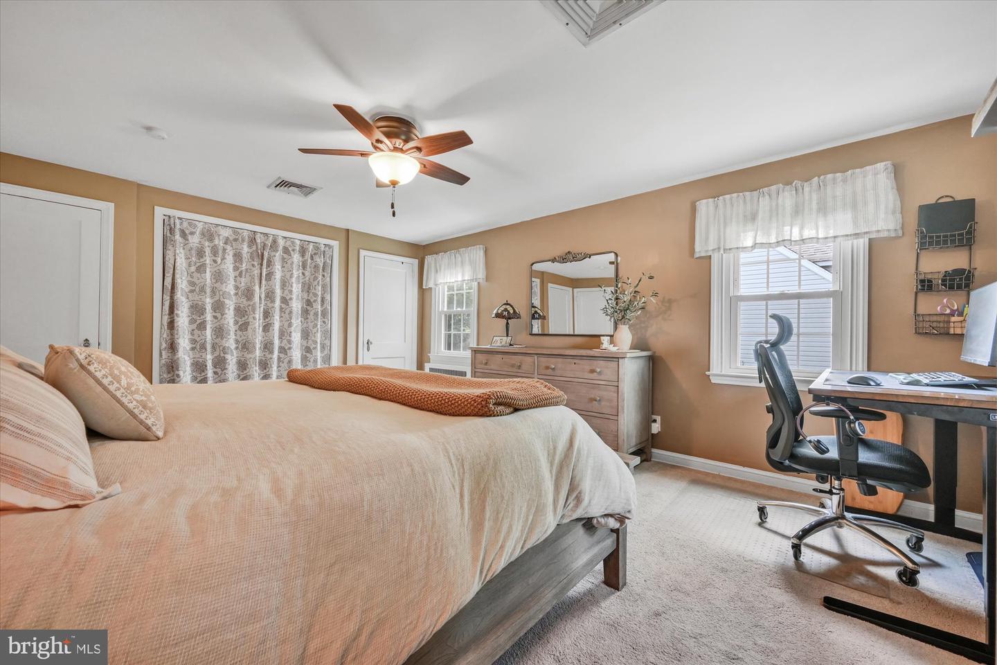 1415 Dorchester Rd