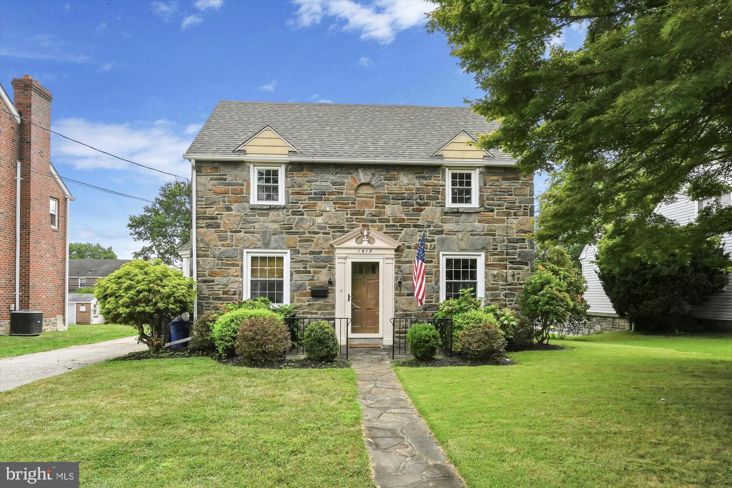 1415 Dorchester Rd