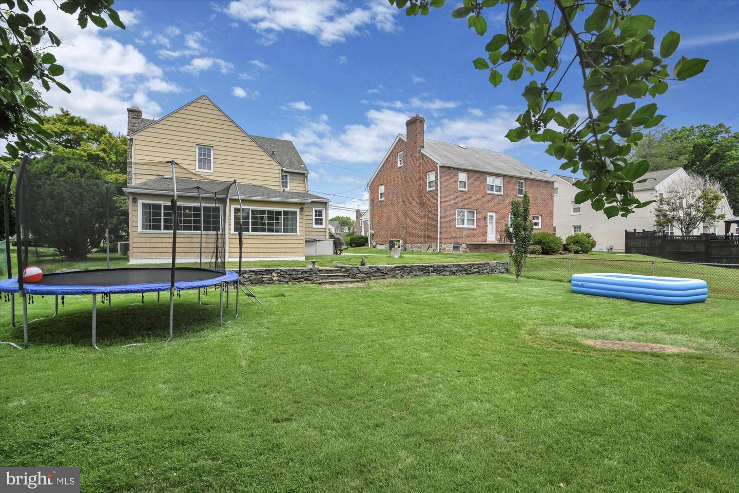 1415 Dorchester Rd