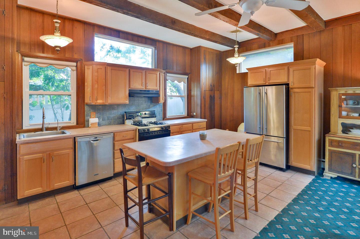 1746 Green Valley Rd