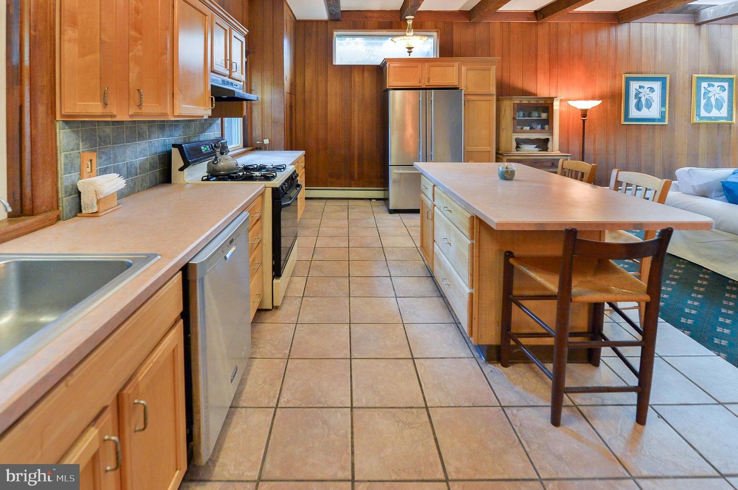 1746 Green Valley Rd