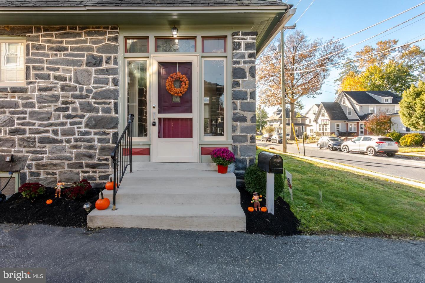 1611 Beverly Rd