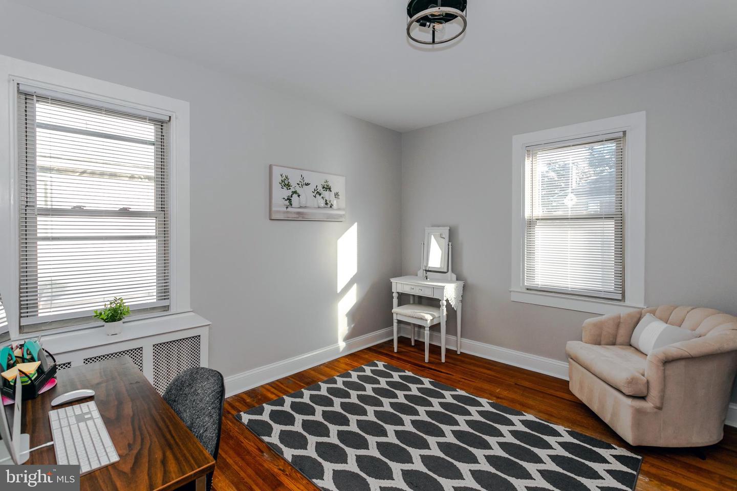 1611 Beverly Rd