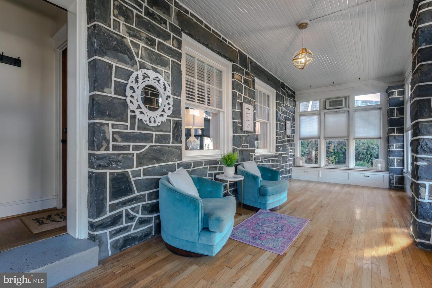 1611 Beverly Rd