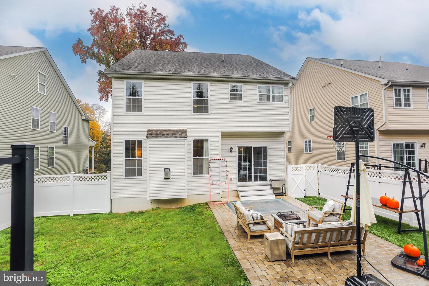 1215 Bon Air Rd