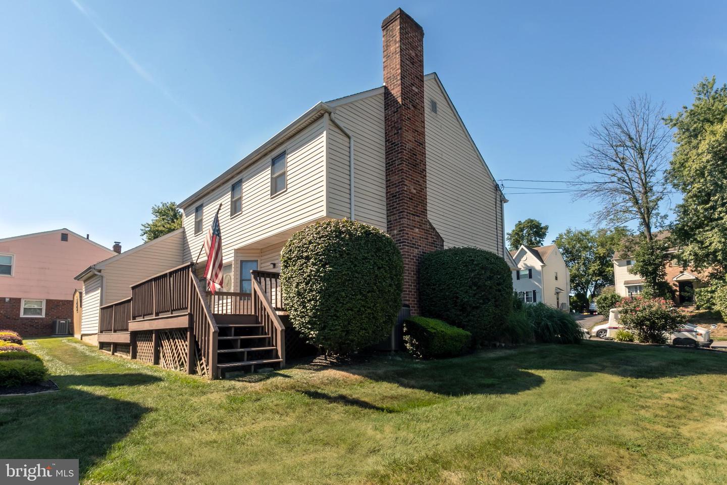 2345 Poplar Rd