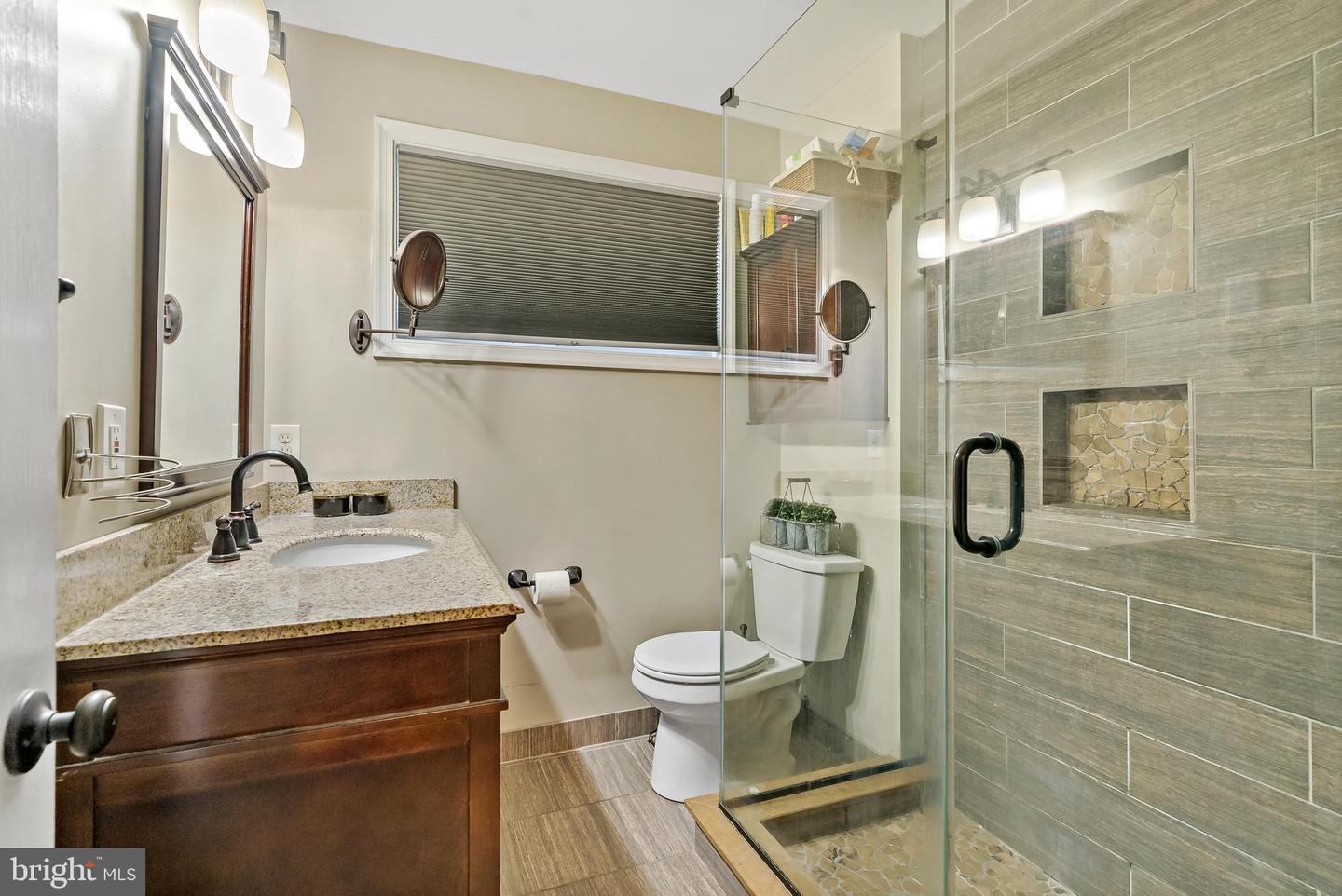 321 Glen Gary Dr