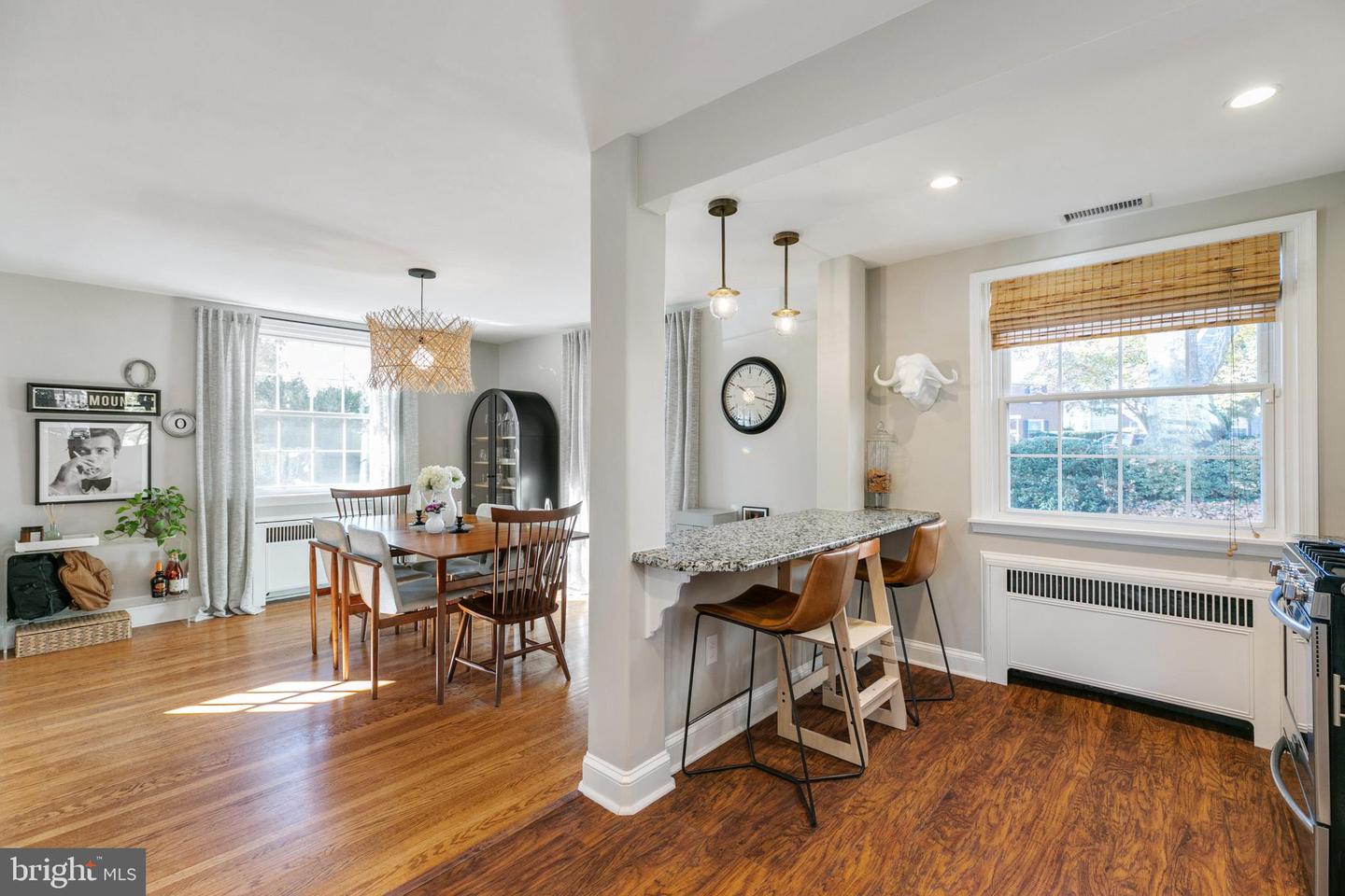 201 Walnut Pl
