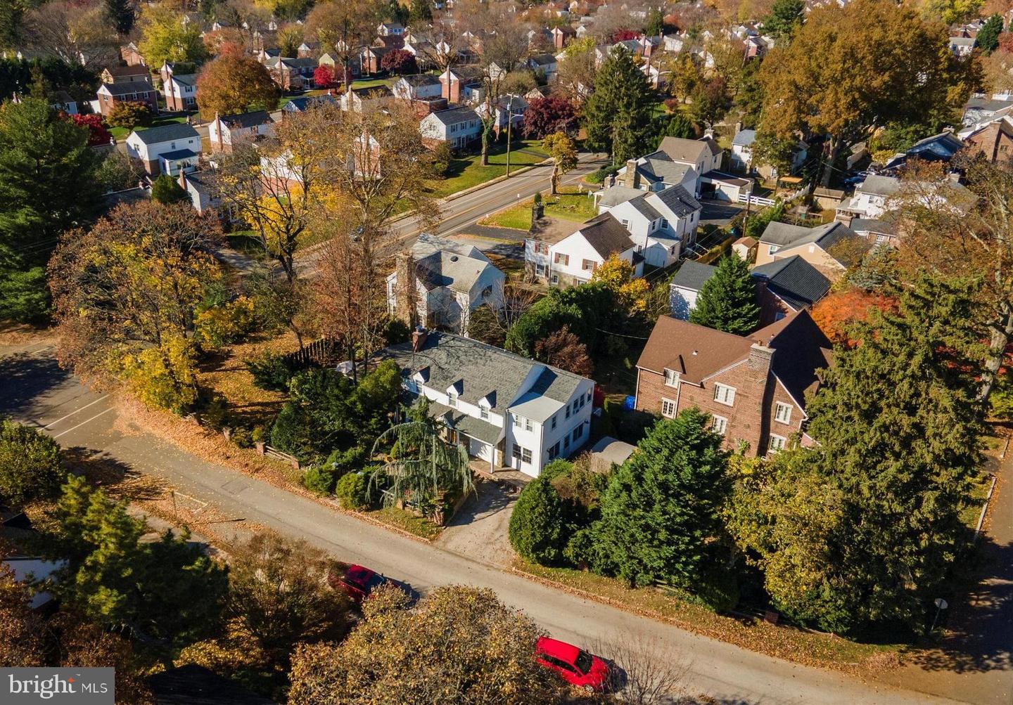 201 Earlington Rd
