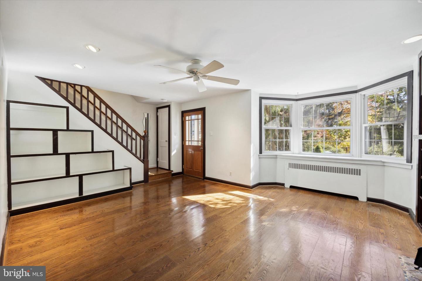 201 Earlington Rd