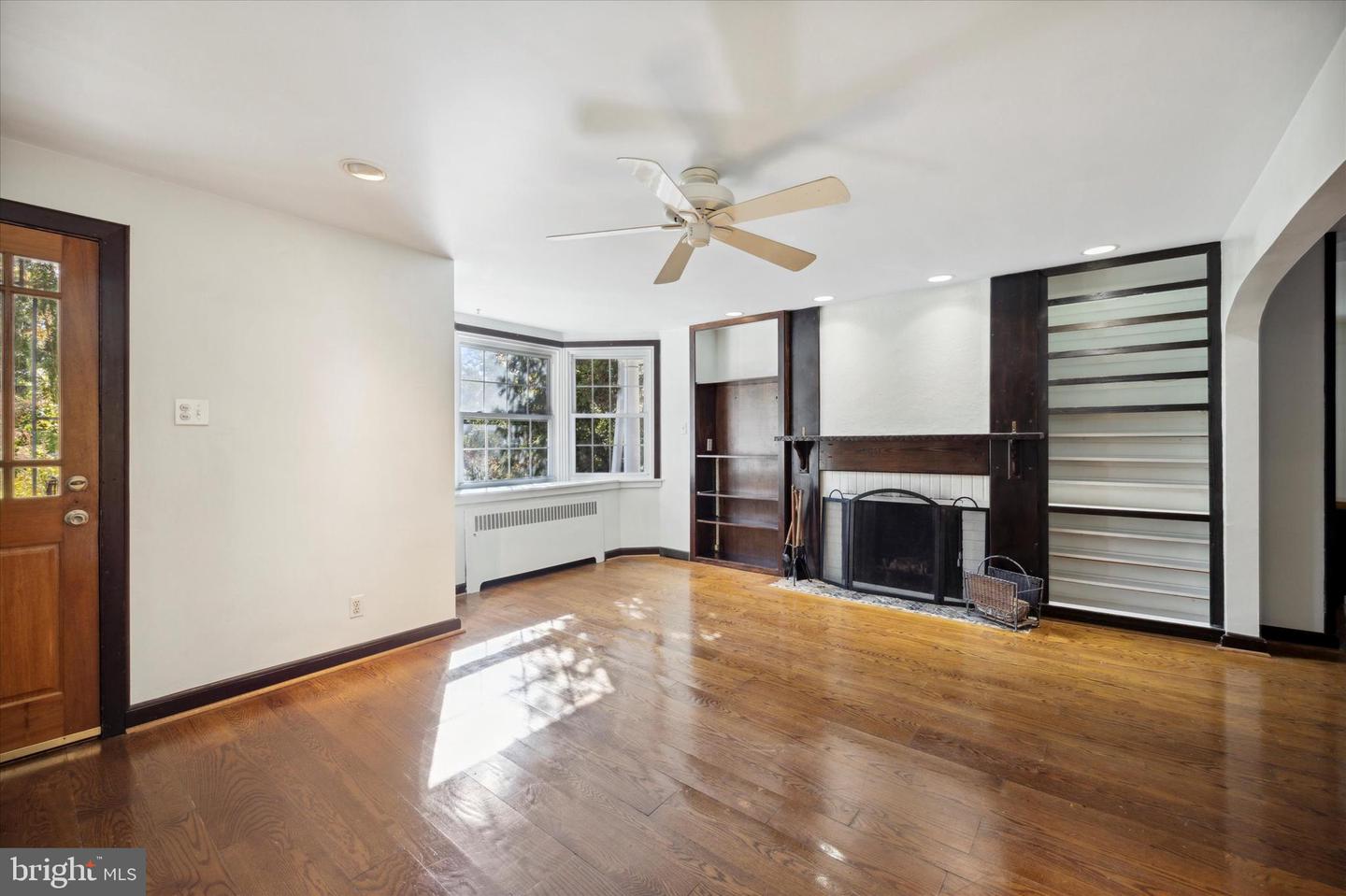 201 Earlington Rd