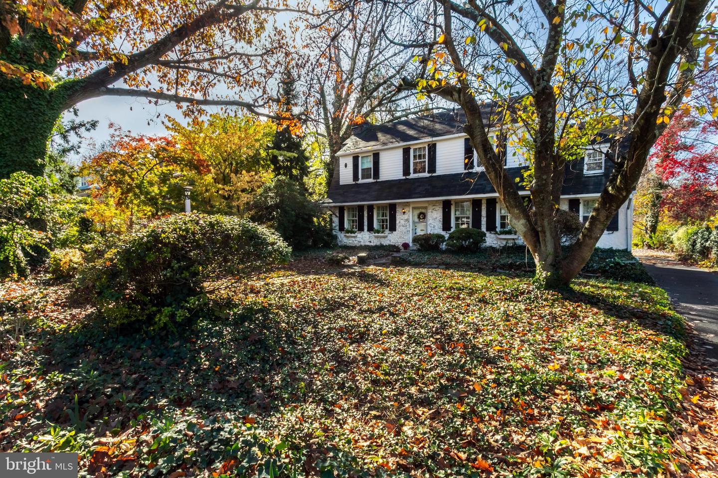 326 N Lansdowne Ave