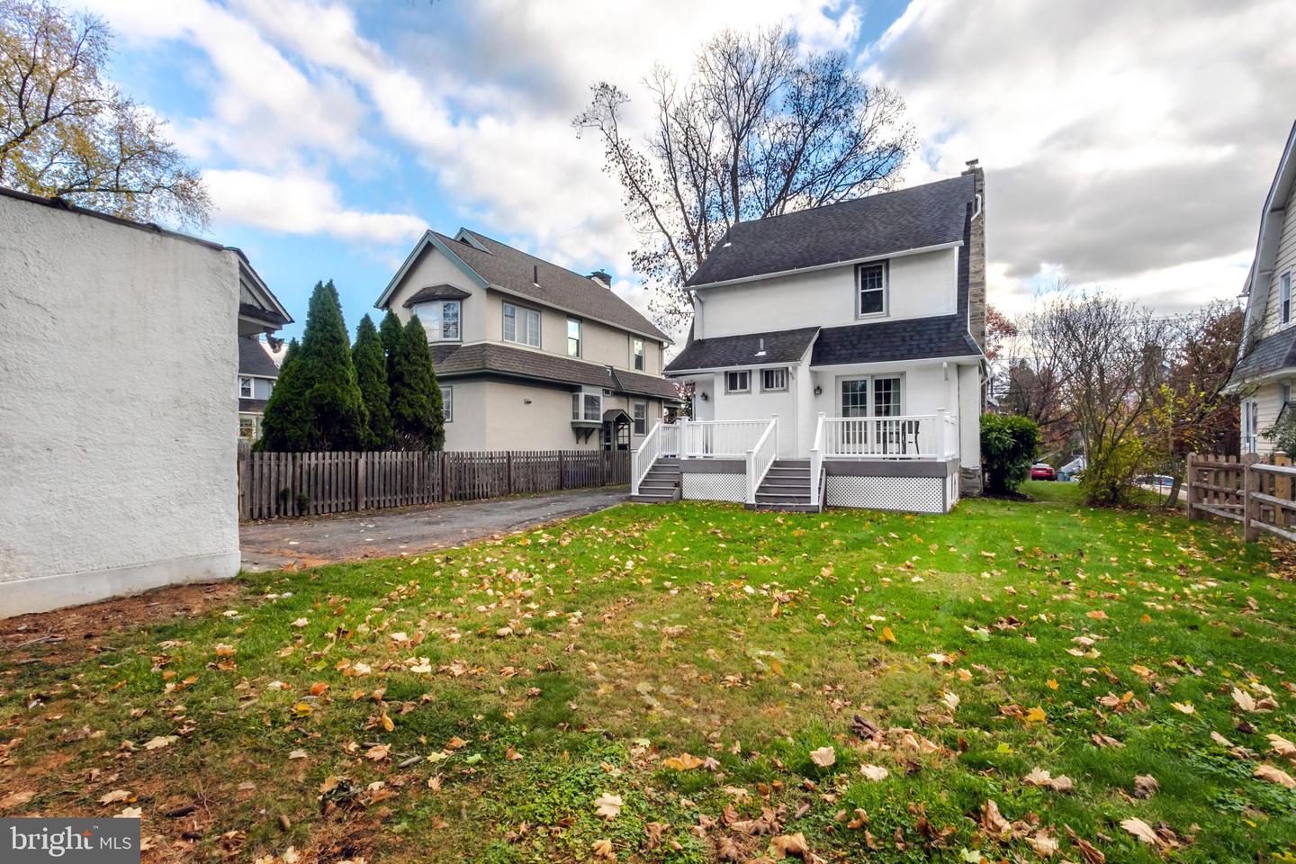 106 Colfax Rd