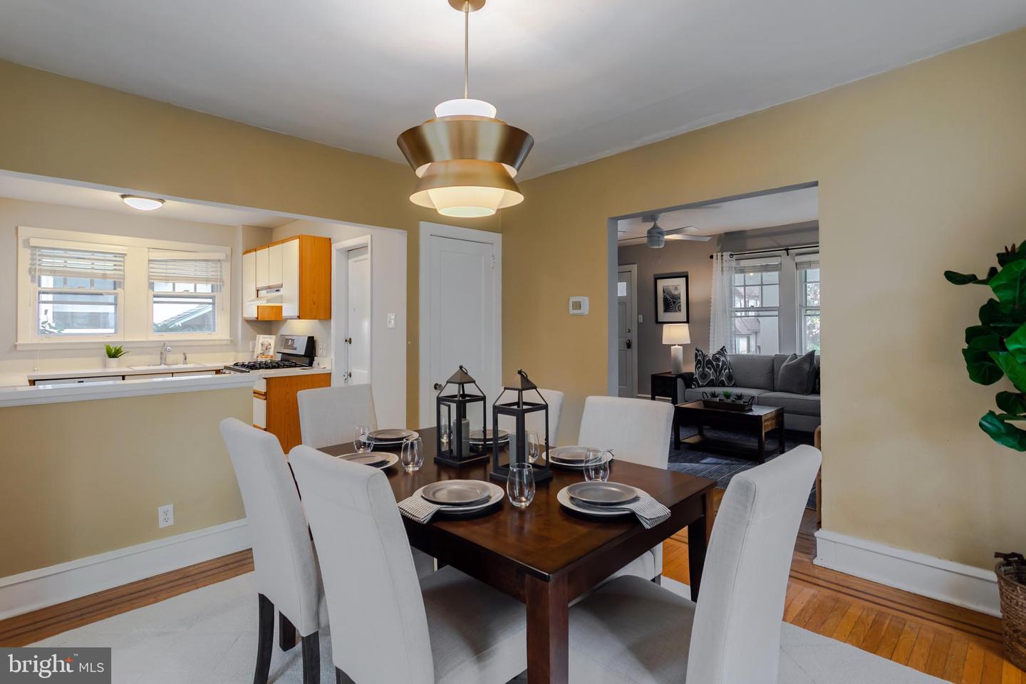 106 Colfax Rd