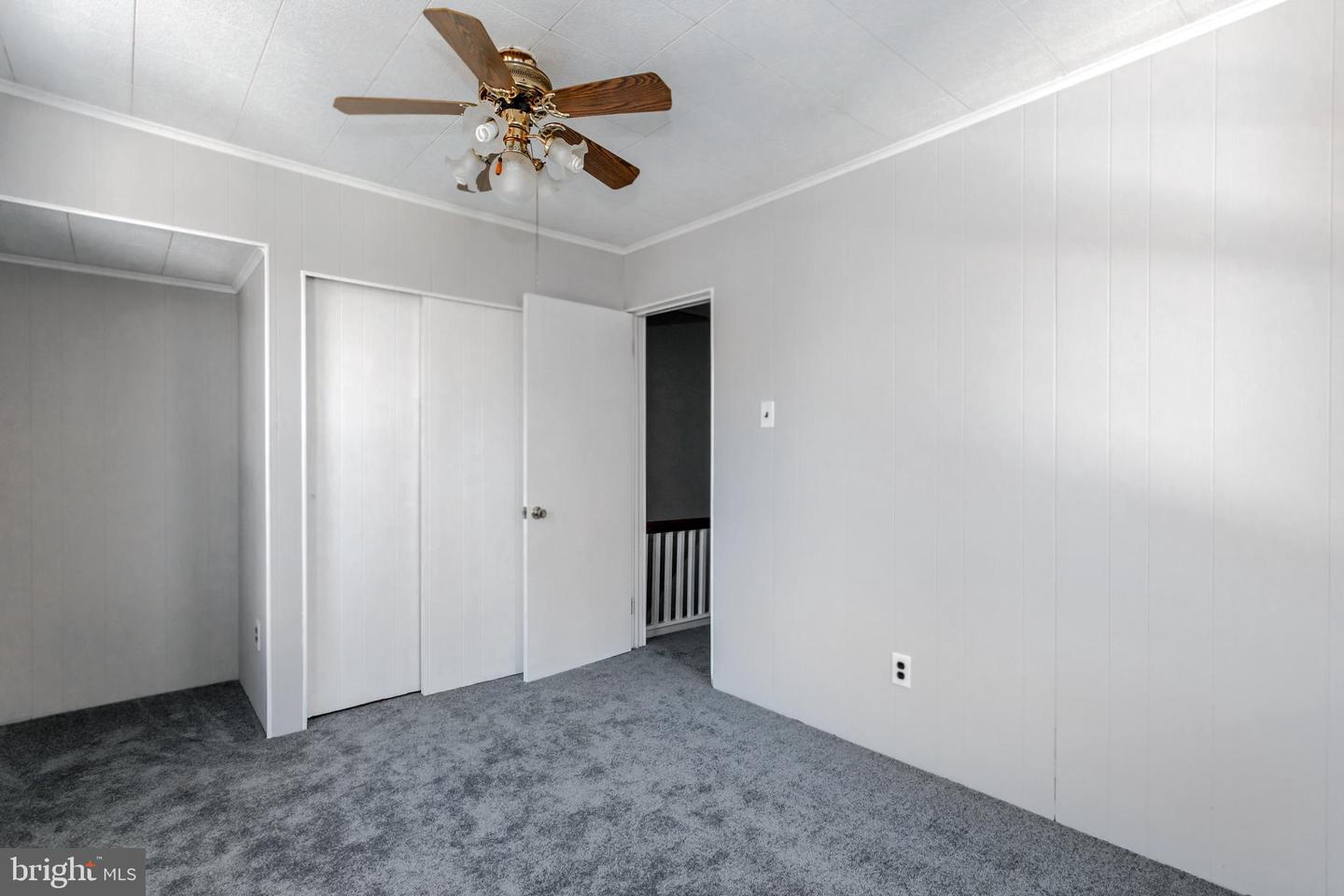 202 W Cooke Ave