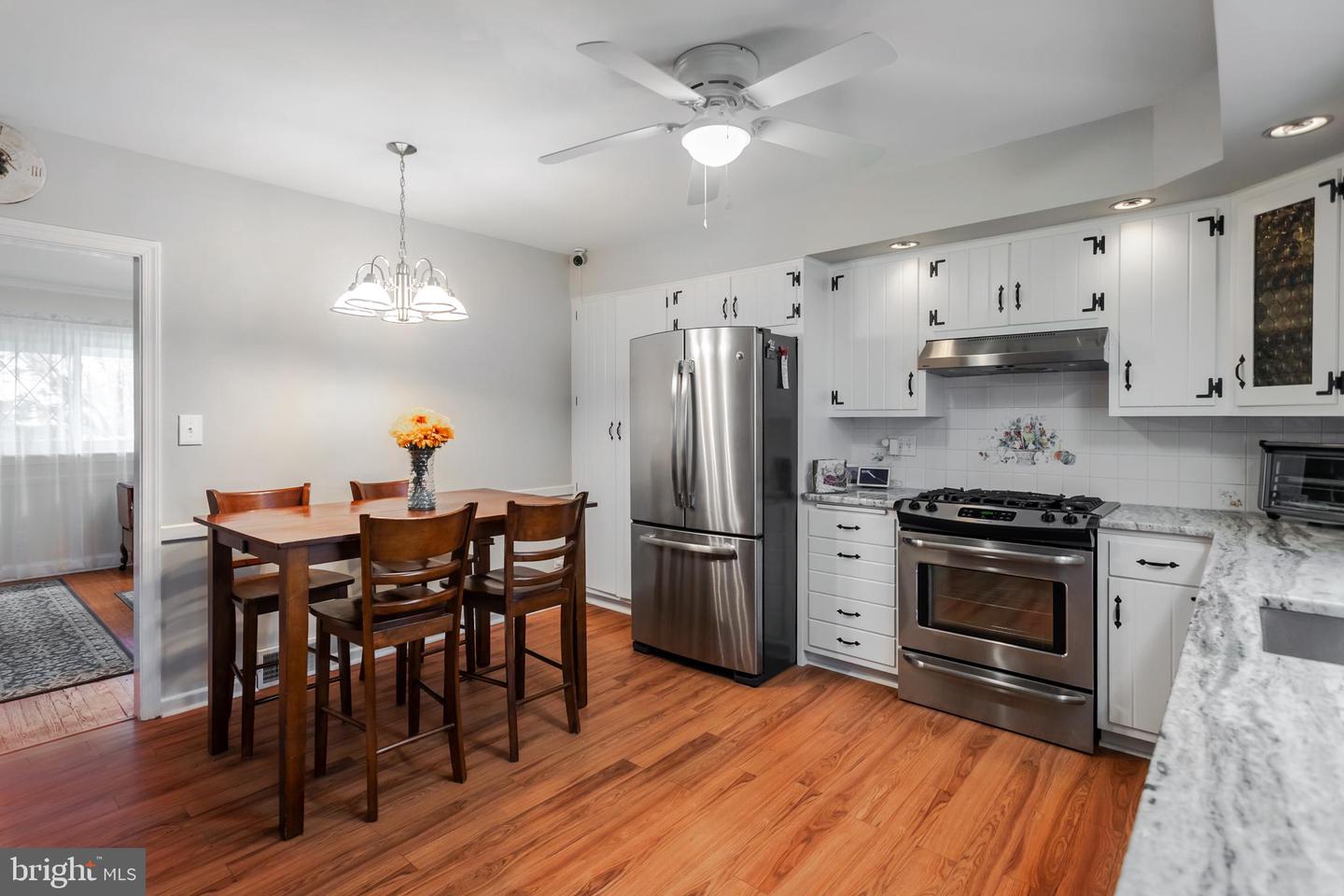 1301 Dill Rd