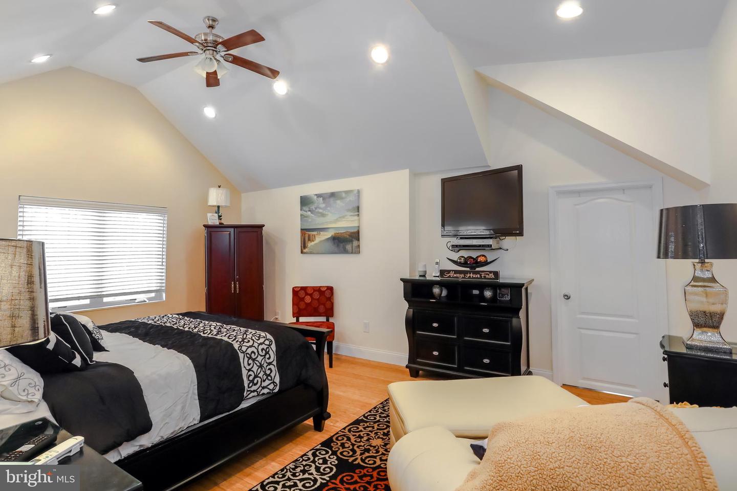 1301 Dill Rd