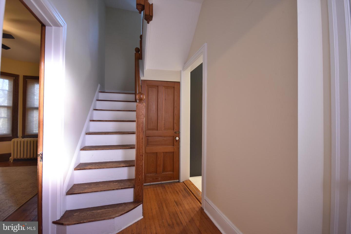 58 E Greenwood Ave