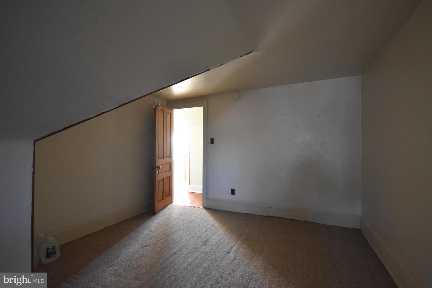 58 E Greenwood Ave