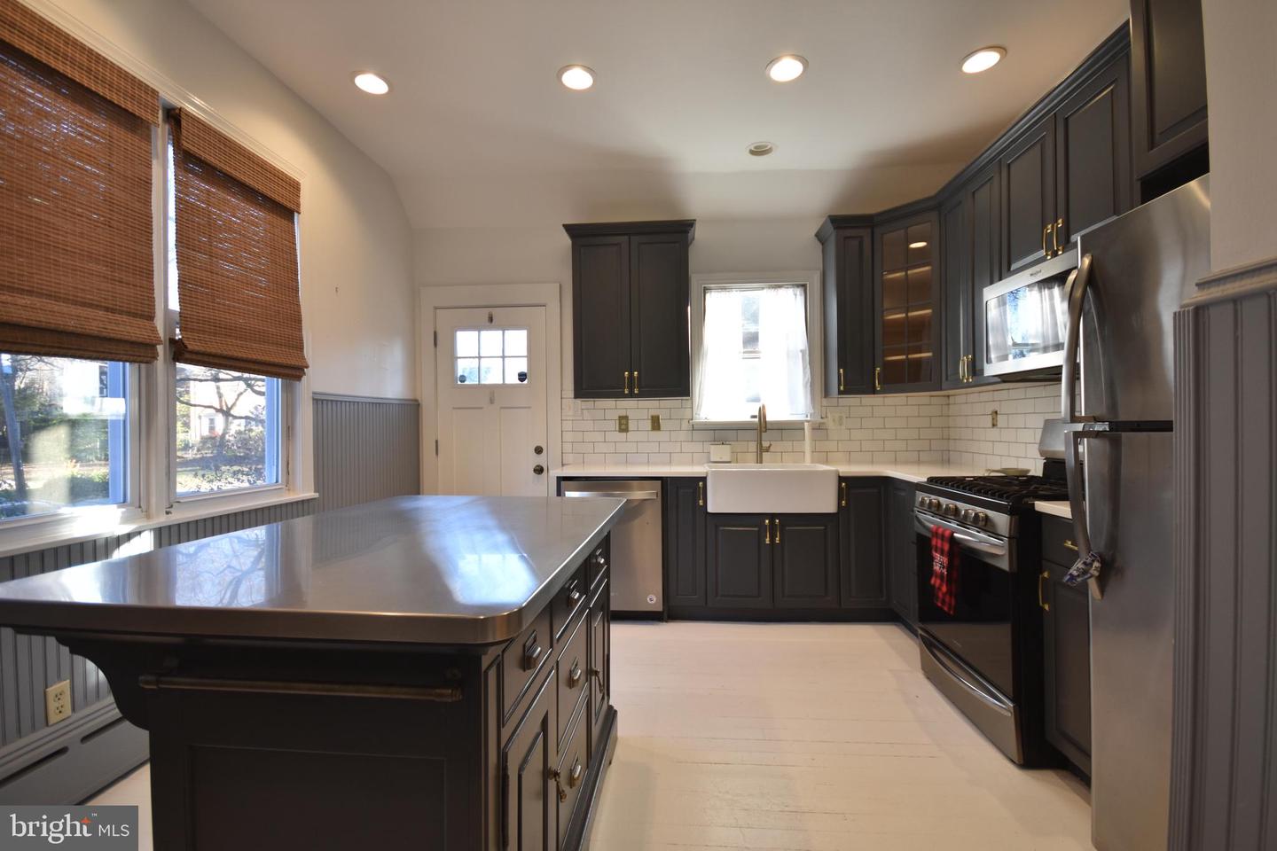58 E Greenwood Ave