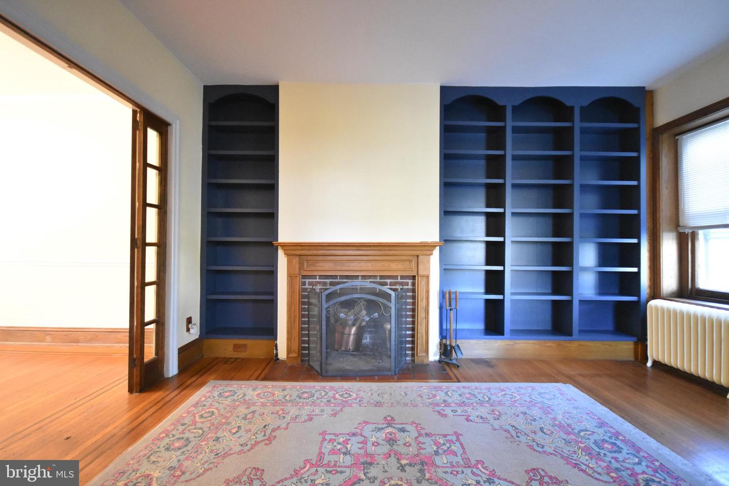 58 E Greenwood Ave