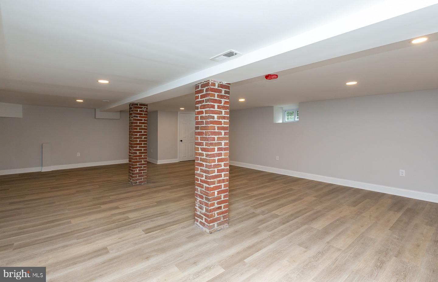 1114 Allston Rd