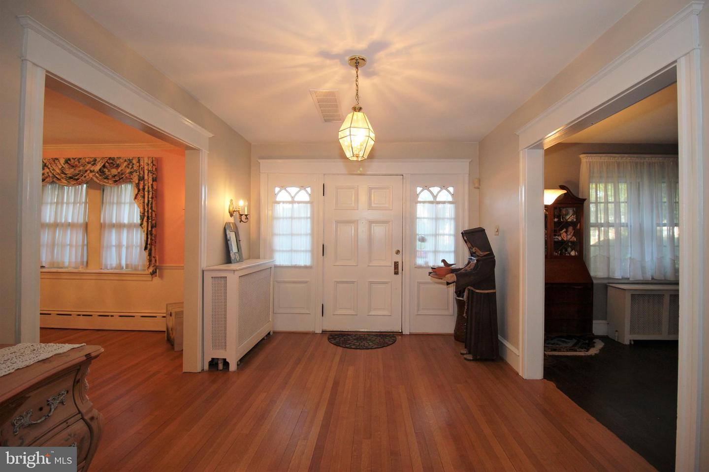 2424 Garrett Rd