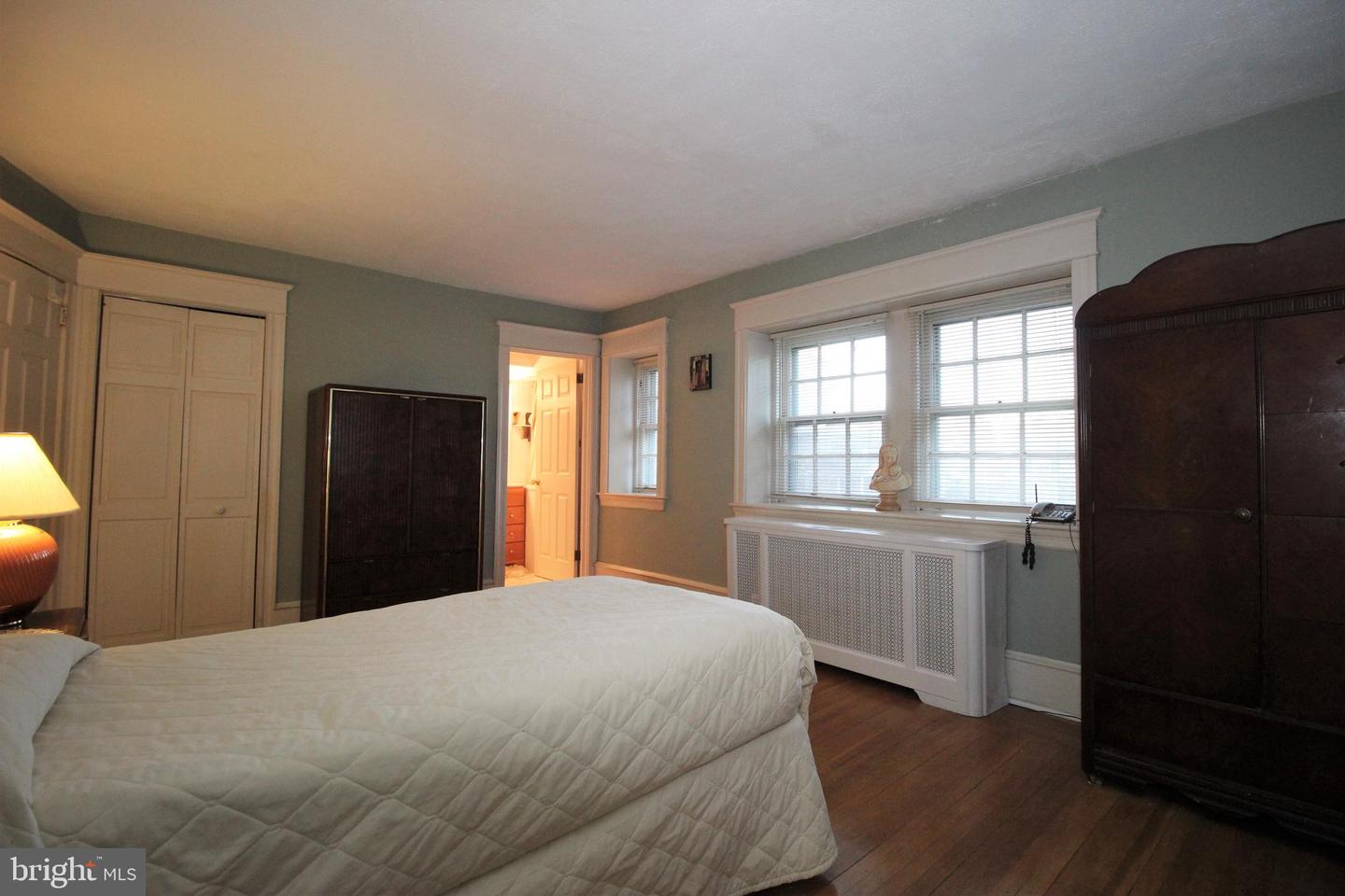 2424 Garrett Rd