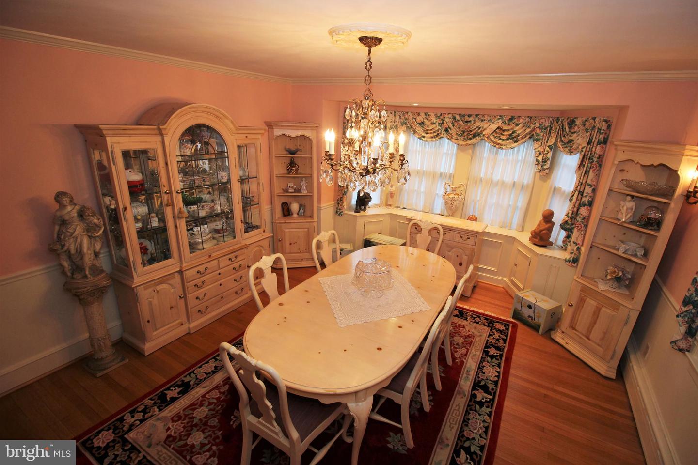 2424 Garrett Rd