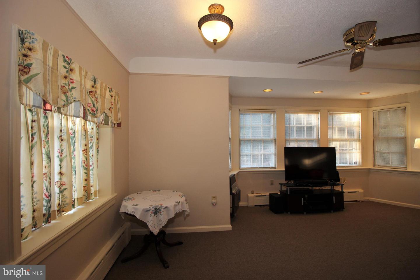 2424 Garrett Rd